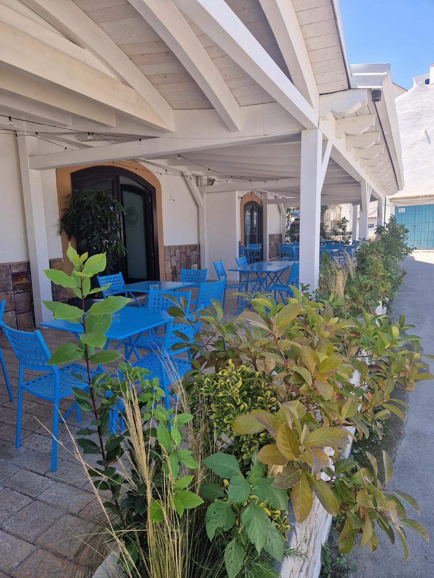 B&B Marina Sleep And Ship Rodi Garganico Exterior photo